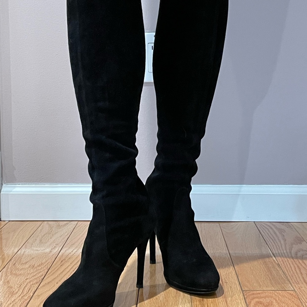 Stuart Weitz, Swede High Heel Stretch Boots.